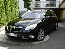 Czarny Używany 2013 Opel Insignia Country Tourer Kombi | 21 900 zł (Super Cena)