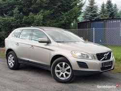 Szary Używany 2011 Volvo XC60 SUV | 39 900 zł (Dobra cena)