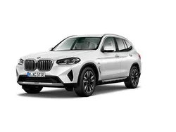 Biel mineralna metalizowany Używany 2022 BMW X3 SUV | 179 900 zł (Uczciwa cena)