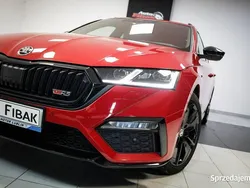 Czerwony Używany 2023 Skoda Octavia RS Sedan/Limuzyna | 131 900 zł