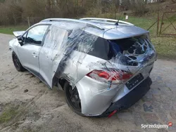 Srebrny Używany 2020 Renault Clio GrandTour Kombi | 9900 zł