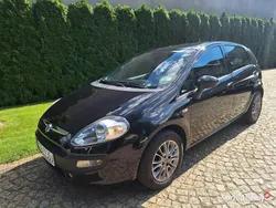 Czarny (metalik, perła) Używany 2011 Fiat Punto Evo Dynamic Hatchback | 13 990 zł (Uczciwa cena)
