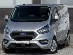 Srebrny (metalik) Używany 2022 Ford Tourneo Custom Van | 144 500 zł