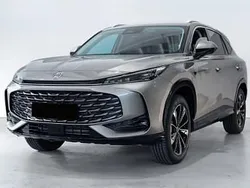 Szary Nowe 2025 MG HS Excite SUV | 131 150 zł