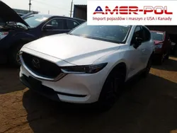 Biały Używany 2018 Mazda CX-5 Touring SUV | 69 000 zł