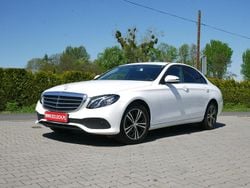 Biały Używany 2017 Mercedes E220 Sedan/Limuzyna | 92 700 zł (Super Cena)