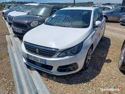 Używany 2018 Peugeot 308 Allure | 30 600 zł (Super Cena)