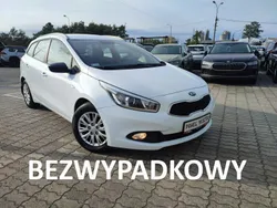Biały Używany 2014 Kia Ceed 2 Sedan/Limuzyna | 29 900 zł (Dobra cena)