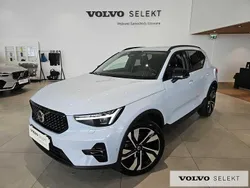 Niebieski Używany 2025 Volvo XC40 SUV | 189 900 zł (Drogi)