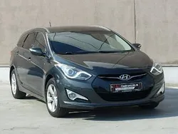 Grafitowy (metalik) Używany 2012 Hyundai i40 Kombi | 39 900 zł (Uczciwa cena)