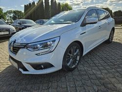 Biały Używany 2016 Renault Mégane IV Kombi | 32 400 zł (Uczciwa cena)