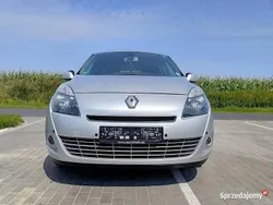 Srebrny Używany 2009 Renault Grand Scénic III Minivan | 22 700 zł (Uczciwa cena)