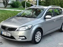 Złoty Używany 2010 Kia Ceed Kombi | 15 900 zł (Uczciwa cena)