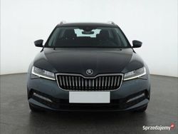 Szary Używany 2021 Skoda Superb Kombi | 89 999 zł (Dość drogi)
