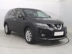 Czarny Używany 2015 Nissan X-Trail SUV | 44 999 zł (Uczciwa cena)