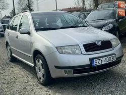 Srebrny Używany 2004 Skoda Fabia Hatchback | 5400 zł