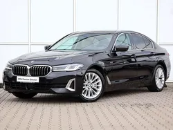 Czarny szafir metalizowany Używany 2021 BMW 530e Luxury Line Sedan/Limuzyna | 159 900 zł (Dość drogi)