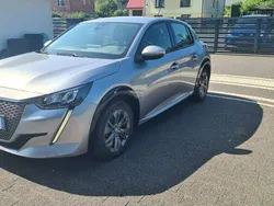 Szary (metalik) Używany 2020 Peugeot e-208 Hatchback | 58 900 zł