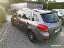 Srebrny Używany 2012 Renault Clio III Kombi | 9999 zł (Uczciwa cena)