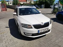 Biały Używany 2015 Skoda Octavia Kombi | 27 500 zł (Drogi)