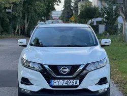 Biały Używany 2018 Nissan Qashqai SUV | 53 000 zł (Uczciwa cena)