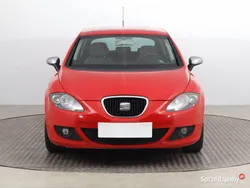 Czerwony Używany 2007 Seat Leon Hatchback | 13 999 zł (Uczciwa cena)