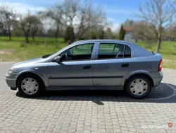 Srebrny Używany 2004 Opel Astra Classic Hatchback | 5100 zł