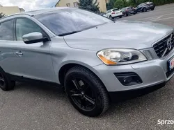 Srebrny Używany 2009 Volvo XC60 Summum SUV | 38 900 zł