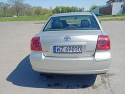 Srebrny Używany 2003 Toyota Avensis T2 Sedan/Limuzyna | 7999 zł (Uczciwa cena)