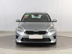 Srebrny Używany 2021 Kia Ceed Kombi | 58 999 zł (Uczciwa cena)