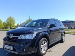 Czarny Używany 2011 Fiat Freemont SUV | 31 500 zł (Uczciwa cena)