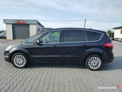 Czarny Używany 2011 Ford S-MAX S Minivan | 32 900 zł (Uczciwa cena)