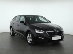 Czarny Używany 2021 Skoda Scala Hatchback | 48 999 zł (Uczciwa cena)
