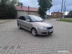 Złoty Używany 2008 Skoda Fabia Kombi | 8555 zł (Uczciwa cena)