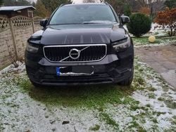 Czarny Używany 2018 Volvo XC40 SUV | 70 000 zł
