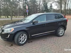 Czarny Używany 2015 Volvo XC60 Premier SUV | 61 500 zł