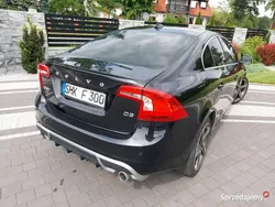 Czarny Używany 2012 Volvo S60 R-Design Sedan/Limuzyna | 39 800 zł (Uczciwa cena)