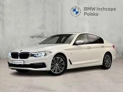 Alpine white 3 Używany 2017 BMW 520 Shadowline Sedan/Limuzyna | 94 900 zł (Dobra cena)