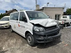 Biały Używany 2014 VW T5 Van | 38 500 zł