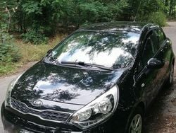 Czarny Używany 2014 Kia Rio 2 Hatchback | 17 900 zł (Dobra cena)