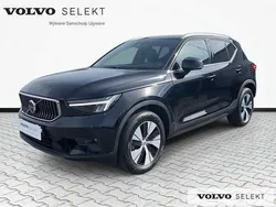 Czarny Używany 2023 Volvo XC40 SUV | 162 900 zł (Uczciwa cena)