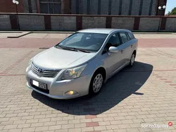 Srebrny Używany 2009 Toyota Avensis Kombi | 13 400 zł (Dość drogi)