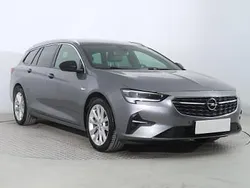 Szary Używany 2021 Opel Insignia Kombi | 65 999 zł (Uczciwa cena)