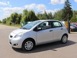Inny kolor Używany 2010 Toyota Yaris Terra Hatchback | 14 900 zł