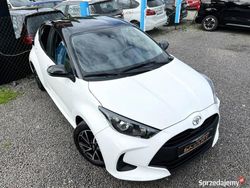 Biały Używany 2022 Toyota Yaris Hatchback | 63 900 zł