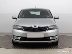 Srebrny Używany 2015 Skoda Rapid Hatchback | 27 999 zł (Uczciwa cena)