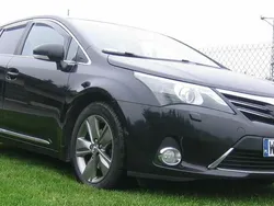 Czarny Używany 2014 Toyota Avensis Style Sedan/Limuzyna | 37 700 zł (Dość drogi)