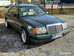 Zielony Używany 1990 Mercedes 230 Coupe | 45 000 zł