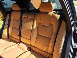 Czarny Używany 2023 Volvo XC60 SUV | 235 967 zł