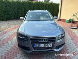 Srebrny Używany 2011 Audi A4 S-Line Kombi | 25 900 zł (Dobra cena)